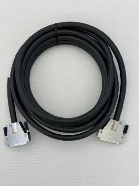 10083680 Amphenol Or Unbranded Db68-male To Scsi Cable 5m P/n Gold Contacts Rfi New
