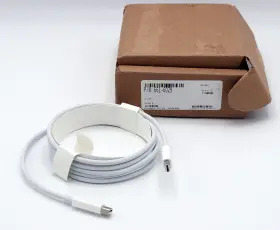661-6029 Apple Authentic Thunderbolt Cable Brand New In Box - Hard To Find Wow