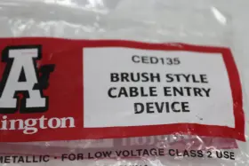 Ced135 Arlington Cable Entry Device With Brush-style Opening 1-gang White