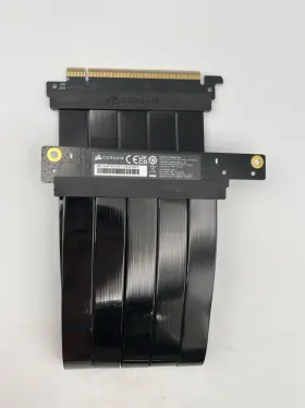 Cc-9310001-ww Corsair Premium Pcie 4.0 X16 Extension Cable 300mm - Emi Shielded 90degre Cc-9310001-ww Corsair Premium Pcie 4.0 X16 Extension Cable 300mm - Emi Shielded 90degre