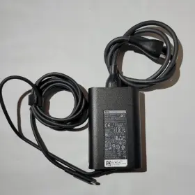 La65nm170 Dell Slim Power Adapter - 65-watt Type-c La65nm170 Dell Slim Power Adapter - 65-watt Type-c