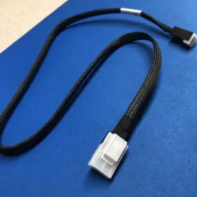 Cbl-sff8643-8087-0.08m Lsi Logic Hd.0.8 Cbl-sff8643-8087-08m New Mini Sas Hd To Meter Cbl-sff8643-8087-0.08m Lsi Logic Hd.0.8 Cbl-sff8643-8087-08m New Mini Sas Hd To Meter