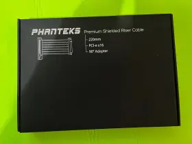 Fl22 Phanteks Ph-cbrs Premium Shielded High-speed Technology Pci-e 3.0 X 16 Riser Cable 220mm Fl22 Phanteks Ph-cbrs Premium Shielded High-speed Technology Pci-e 3.0 X 16 Riser Cable 220mm