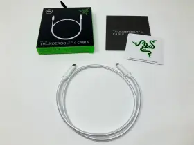 Rc21-01860200-r3m1 Razer Thunderbolt 4 Cable 0.8m - White Passive 40gb/s 100w Charging Rc21-01860200-r3m1 Razer Thunderbolt 4 Cable 0.8m - White Passive 40gb/s 100w Charging