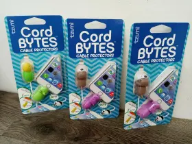 6076 Tzumi - Bytes Connector Plug Protector 3-pack Gopher/purple Hippo. Green