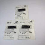 Pny 32GB Attache 4 2.0 Flash Drive Brand New Lot. Price: $19.99.